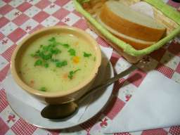 											ピレーシコ・チョルバ（鶏スープ）
